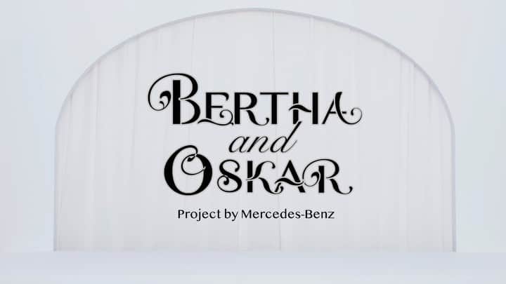 のインスタグラム：「【第3回】メルセデスの歴史や最新の安全技術をお伝えするWeb番組「BERTHA and OSKAR」  今回はついにオスカーの出番！  実は、現代の車に当たり前についている数々の安全技術は、“衝突人形”の彼が経験した数々の苦労から生み出されていたのです── 本編はストーリーズからどうぞご覧ください！  #MercedesBenz #mercedesbenzjapan #BERTHAandOSKAR #メルセデスベンツ #メルセデス #ベンツ #シートベルト #ヘッドレスト #歴史 #安全 #技術」