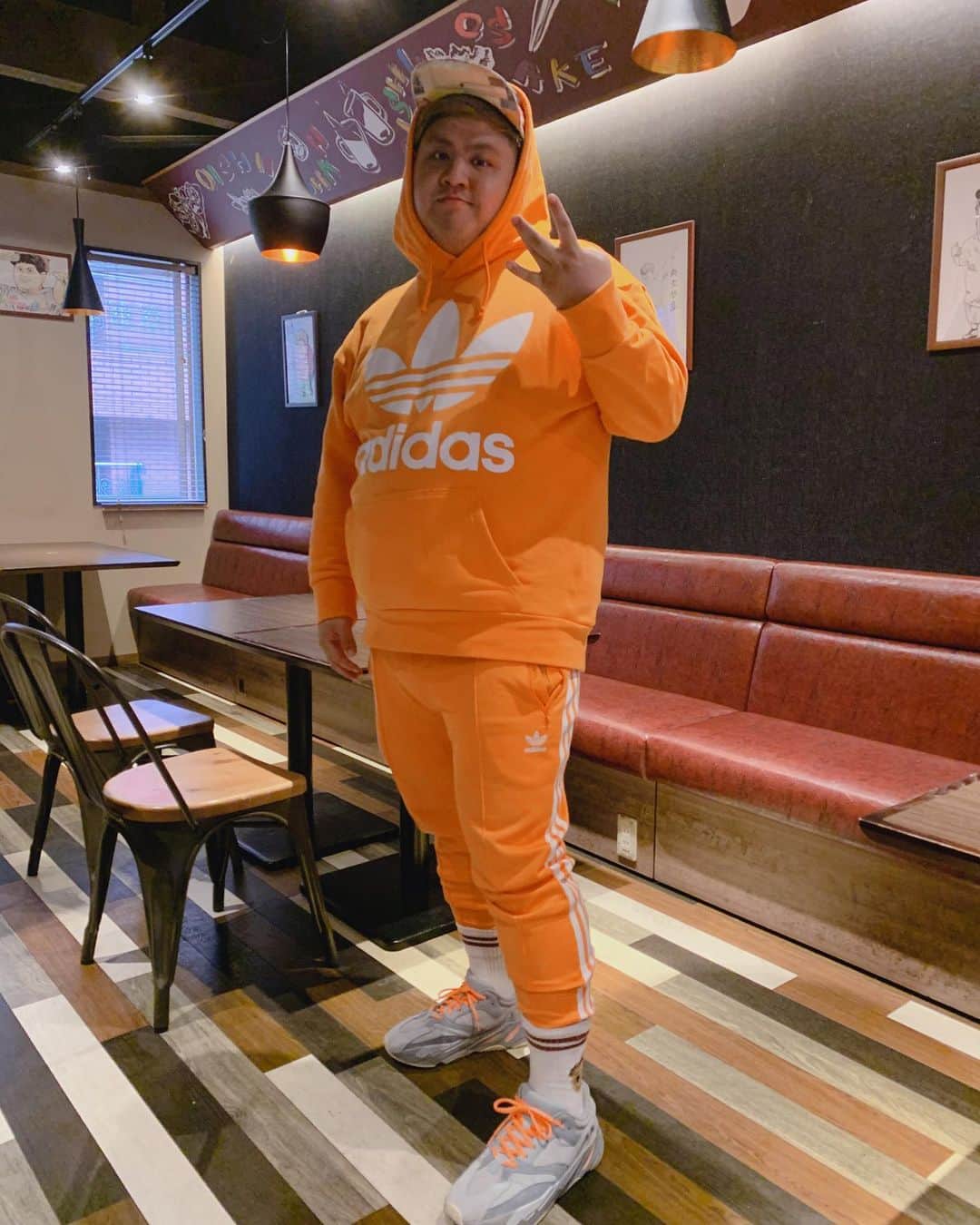 池田真一のインスタグラム：「なぁなぁ！ みんな元気なん？ どうなん？ 僕？ 僕はめちゃくちゃ元気やで！！」