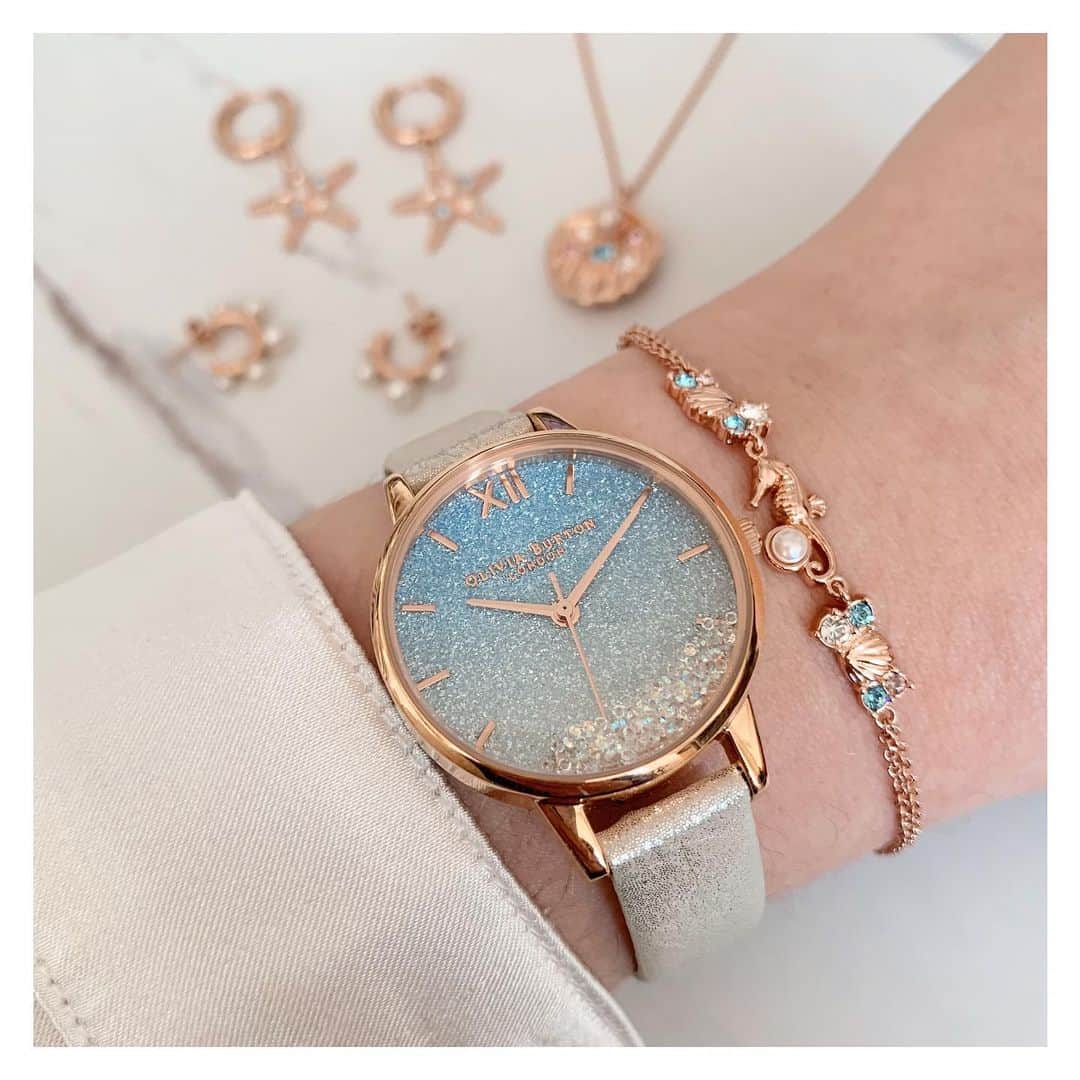 Olivia Burtonさんのインスタグラム写真 - (Olivia BurtonInstagram)「Welcoming the second instalment of our magical Under the Sea collection ☀️ Say hello to our new adorable little seahorse motif, a sparkling new starfish and some super glam clams! The perfect reminder that sunnier days are on the way 🌊🐚💙✨ #MyOliviaBurton #UnderTheSea #SunnierDaysAhead」4月23日 4時17分 - oliviaburtonlondon
