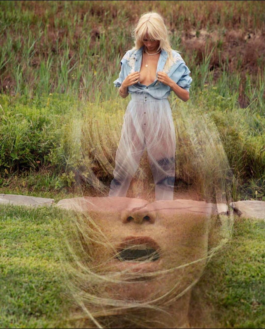 ナターシャ・ポーリーのインスタグラム：「#Repost In Celebration Of International Earth Day 🌏🙏🏼 @emmanuellealt @vogueparis @inezandvinoodh @fulviafarolfi @hairbychristiaan  #internationalearthday」