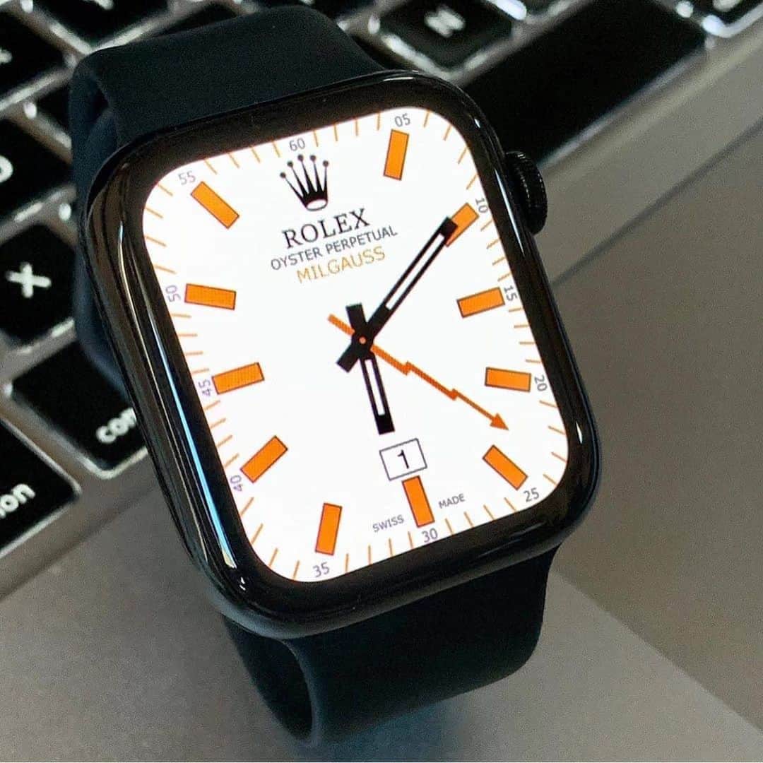 Daily Watchさんのインスタグラム写真 - (Daily WatchInstagram)「Which version is your favorite? 🤔⌚️ - Apple Smart Watch with popular watch brand’s dial (custom work). Apple Watch Series 5 start at $399. - Rolex: @smartwatchlifestyle Panerai & Rolex: @nimbus134  Casio & Omega: @imjovo Patek: @duaji.86」4月22日 20時40分 - dailywatch