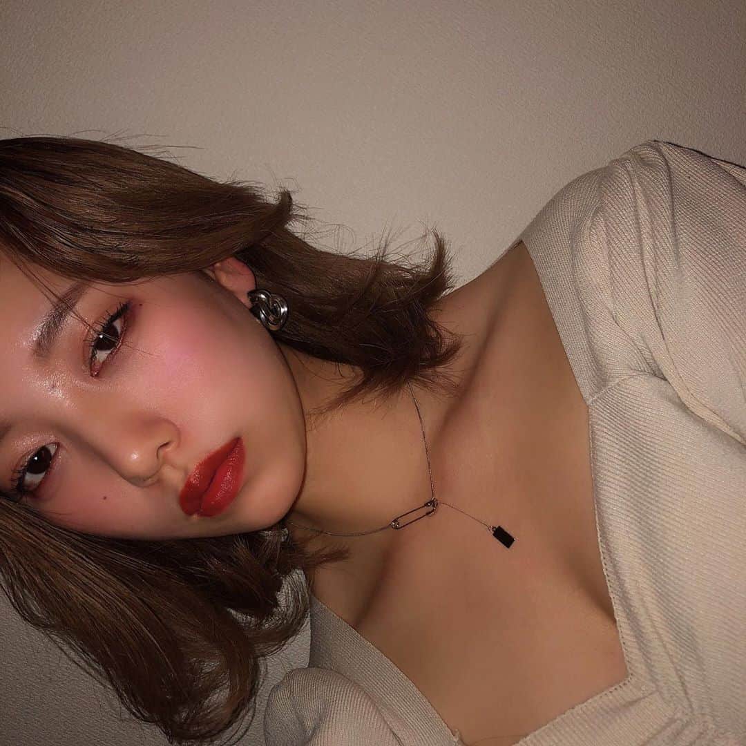 のインスタグラム：「1人ってこんな暇やったっけ。」