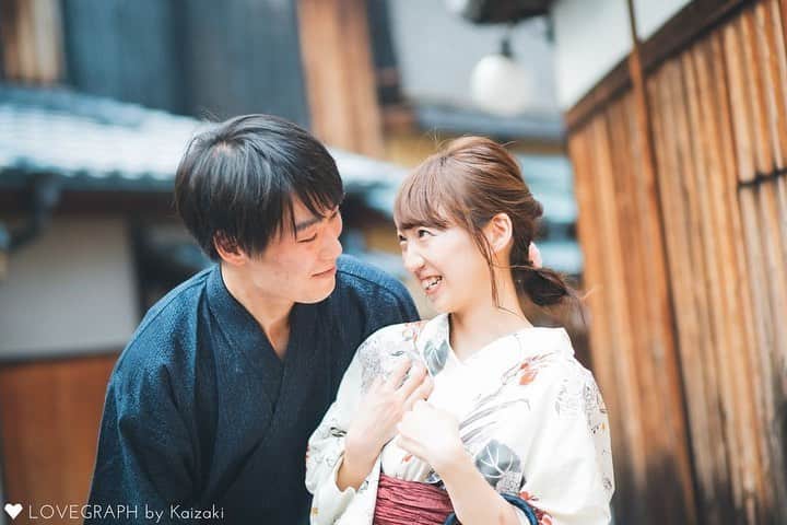 Lovegraph［ラブグラフ］さんのインスタグラム写真 - (Lovegraph［ラブグラフ］Instagram)「季節が変わって、恋人から夫婦へ。 お二人の表情もすこし違って見えました☺️✨ ㅤㅤㅤ ୨୧┈┈┈┈୨୧ ㅤㅤㅤ おうちで過ごす時間を写真に残そう。ラブグラフの撮影チケットが当たる #おうちフォトコン はじめました✿ 詳しくは @lovegraph_me のストーリーハイライトへ✈︎ ㅤㅤㅤ ୨୧┈┈┈┈୨୧ ㅤㅤㅤ #Lovegraph #ラブグラフ #幸せな瞬間をもっと世界に  ㅤㅤㅤ #カップルフォト #カップルフォト倶楽部 #カップルコーデ #リンクコーデ #フォトウェディング #写真だけの結婚式 #写真好きな人と繋がりたい  #東京プレ花嫁 #関東プレ花嫁 #関西プレ花嫁 #ロケーション前撮り #公園フォト #記念日フォト #ig_japangram #weddingphotography #couplepics #couplephoto」4月22日 20時59分 - lovegraph_me