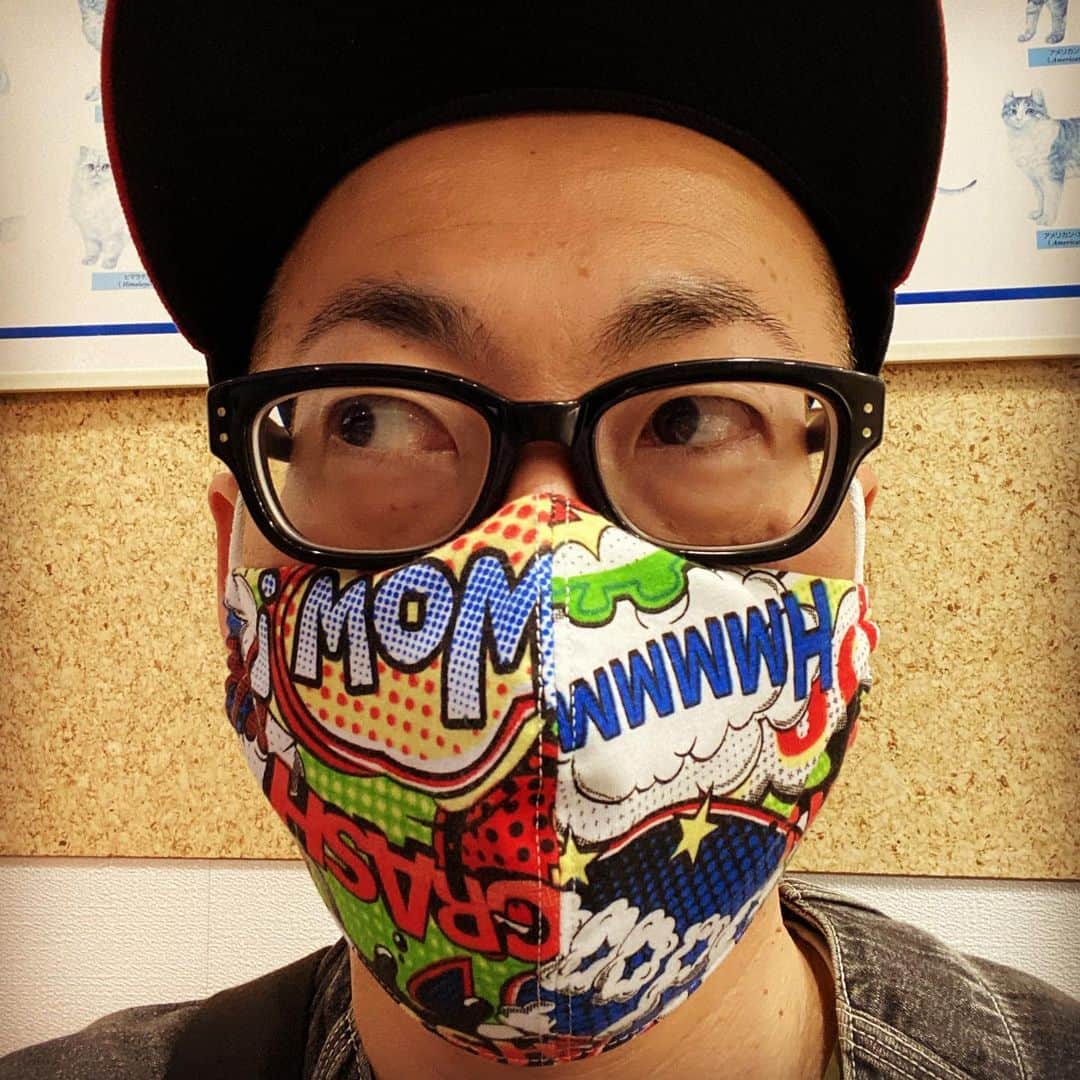 ひぐち君さんのインスタグラム写真 - (ひぐち君Instagram)「洗えるマスク😷 #マスク #mask #wineexpert #tokyo  #stayhome」4月22日 21時14分 - higehiguchi