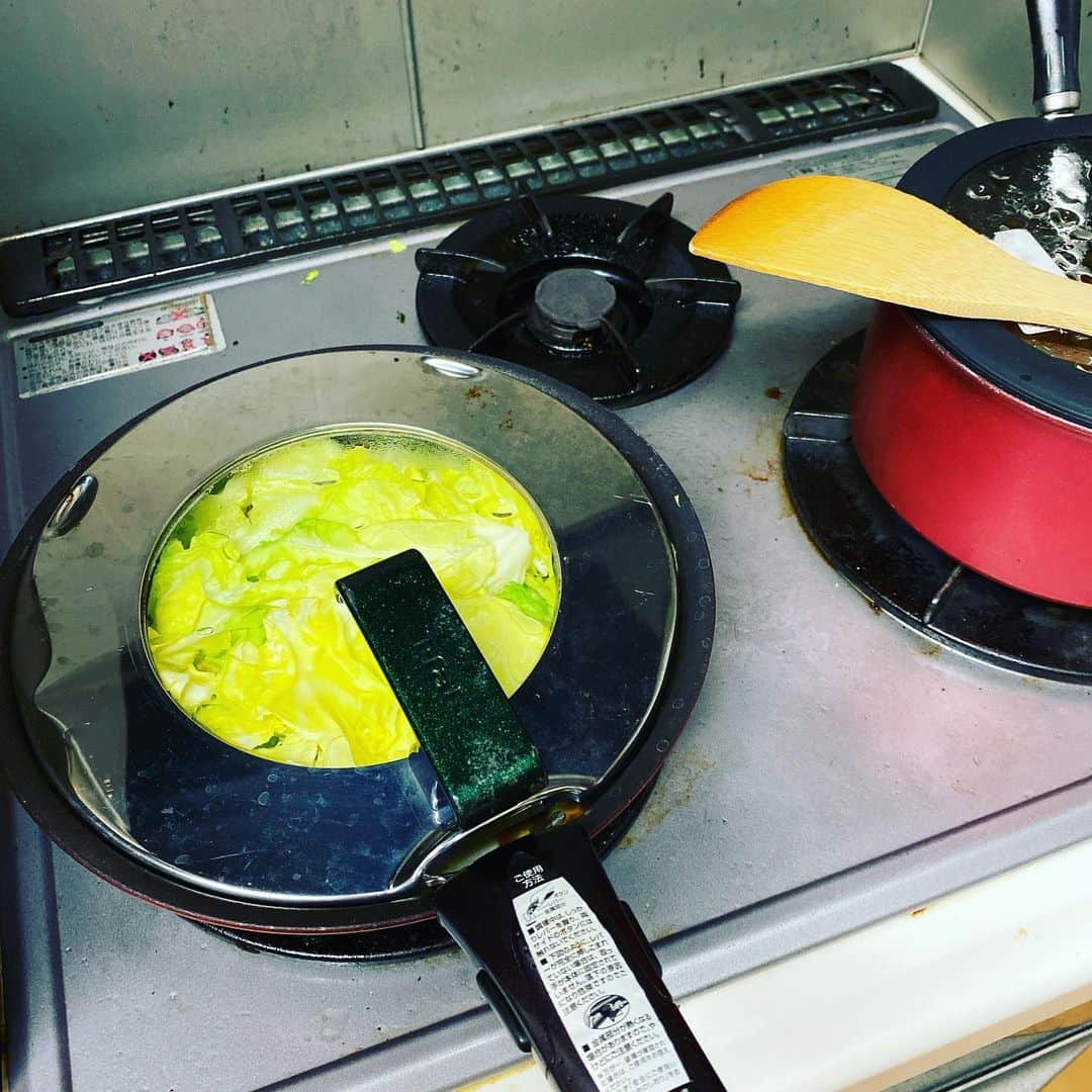 ただすけのインスタグラム：「蒸し焼き的な調理に、かなり楽さを見出しています☺️」