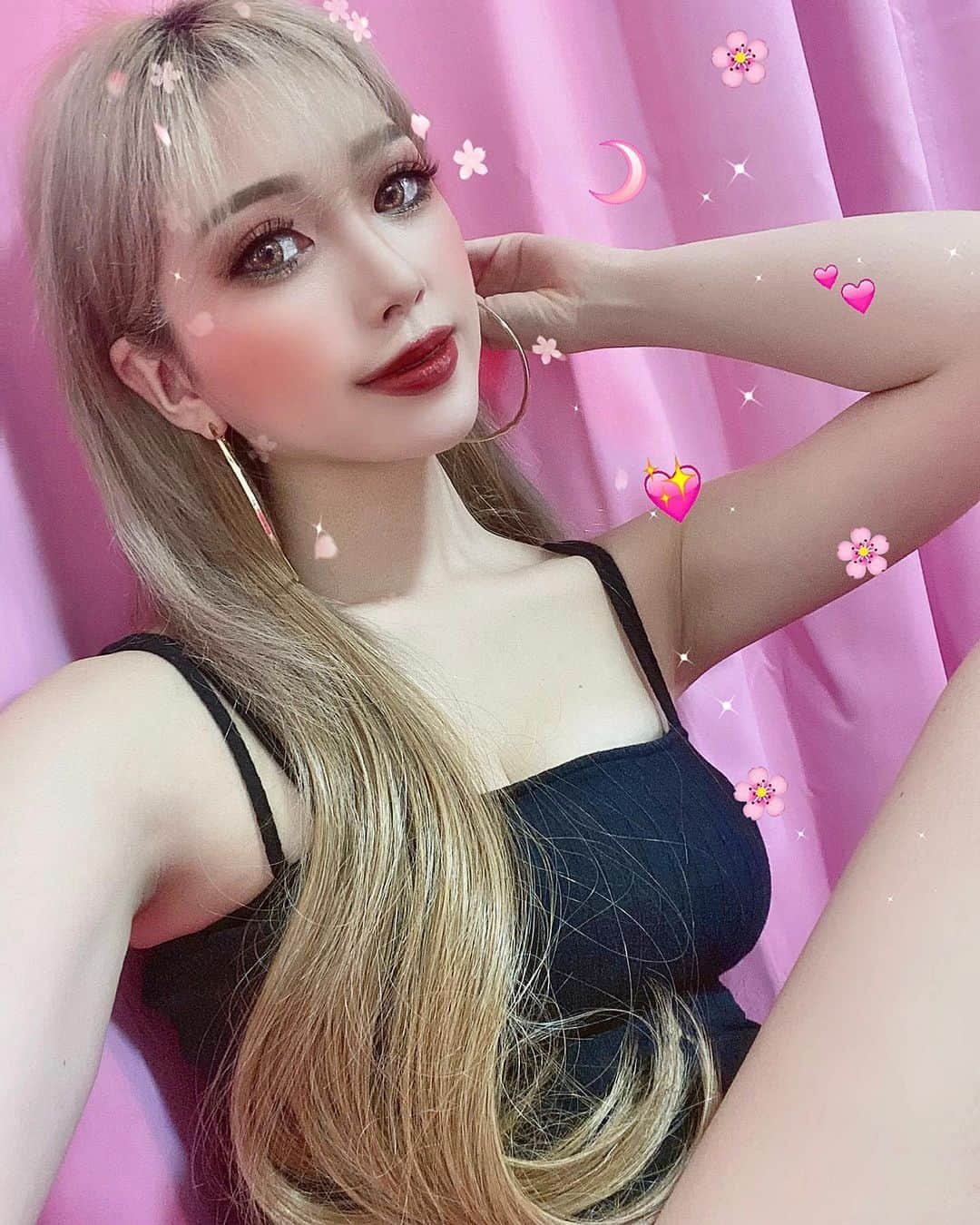 yui kimuraのインスタグラム：「いろ選び間違えたエクであそんでた🥵💖 楽すぎるのでリピ決定(つけていくとこないけど)」