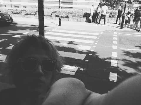 George のインスタグラム：「9 years ago...」