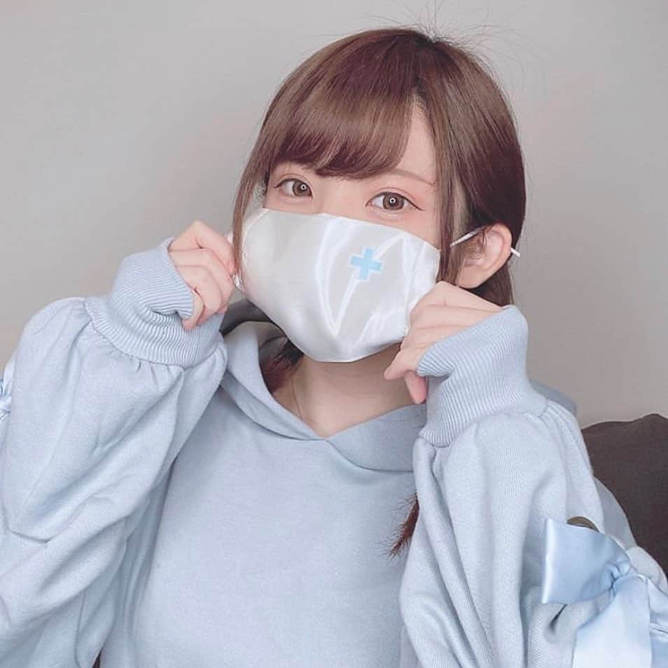 双木昭夫さんのインスタグラム写真 - (双木昭夫Instagram)「えなこちゃんありがとう💖 皆んなマスク使ってくれて嬉しいです、感染拡大防止頑張りましょう」4月22日 23時03分 - akio_namiki