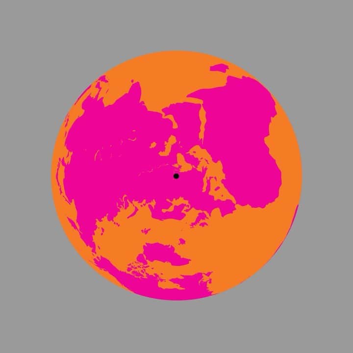 マリア・シャラポワのインスタグラム：「Today I’m supporting the launch of ‘Earth perspectives’, a new artwork conceived by Olafur Eliasson @studioolafureliasson for Earth Day 2020 as part of @serpentineuk #backtoearth project.  This particular image holds a special place in my heart. The Earth viewed over Chernobyl, in Pripyat, Ukraine.  The site of the worst nuclear disaster in history, where rare and endangered species now thrive in the absence of humans.🌏 #EarthDay」