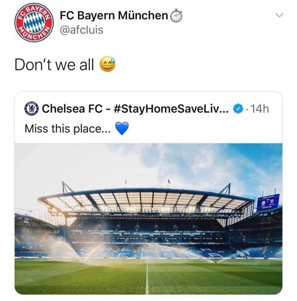 カルロス・テベスのインスタグラム：「@fcbayern couldnt let this one go 🤣」