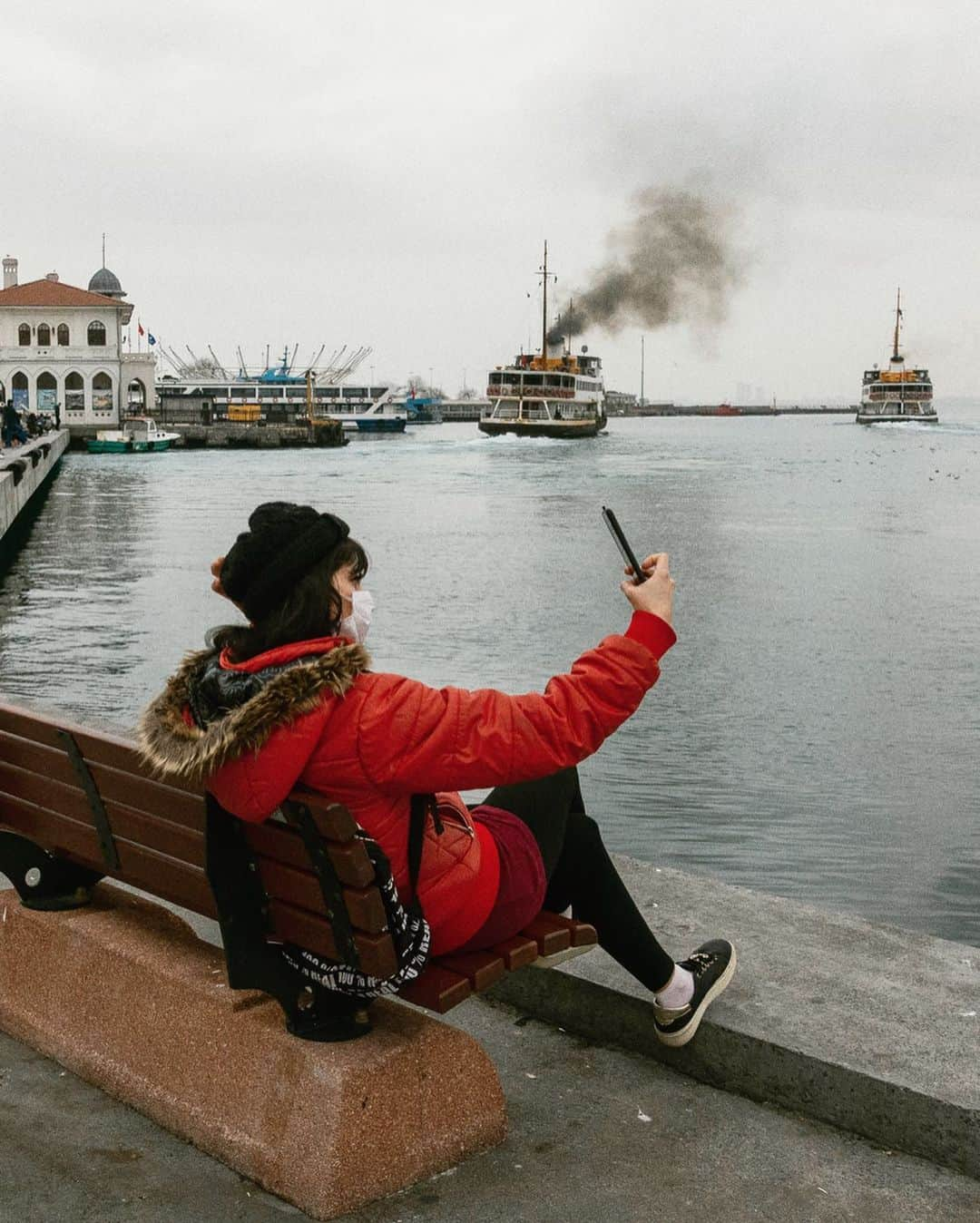 Mustafa Sevenさんのインスタグラム写真 - (Mustafa SevenInstagram)「#Korona günlerinde #Istanbul | Istanbul in #Corona days !  Nisan / April 2020  #StoryOfIstanbul #Documantary #StreetPhotography」4月23日 0時02分 - mustafaseven