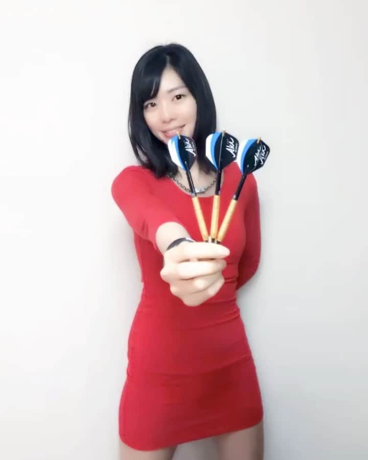 田渕亜季のインスタグラム：「、 24純金箔ダーツバレル 私のショップでセール中」