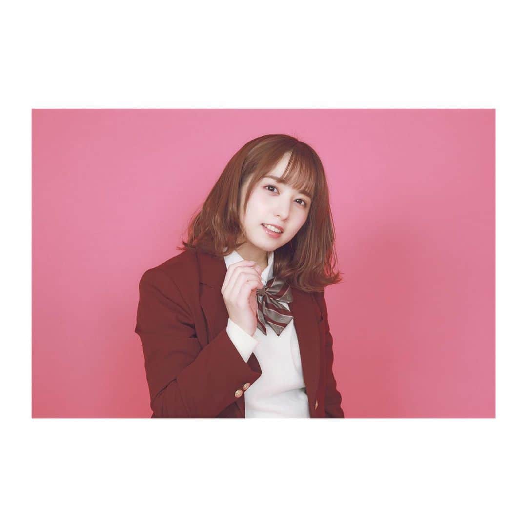 前田美里のインスタグラム：「たまに学生に戻りたくなる時あるよね。(24歳) .  #連載 #EX大衆 #坂道が好きだ #衣装 #コスプレ #乃木坂46 #欅坂46 #日向坂46 #アイドル #制服 #photo #nogizaka46 #keyakizaka46 #hinatazaka46 #follow #followme #japanesegirl」