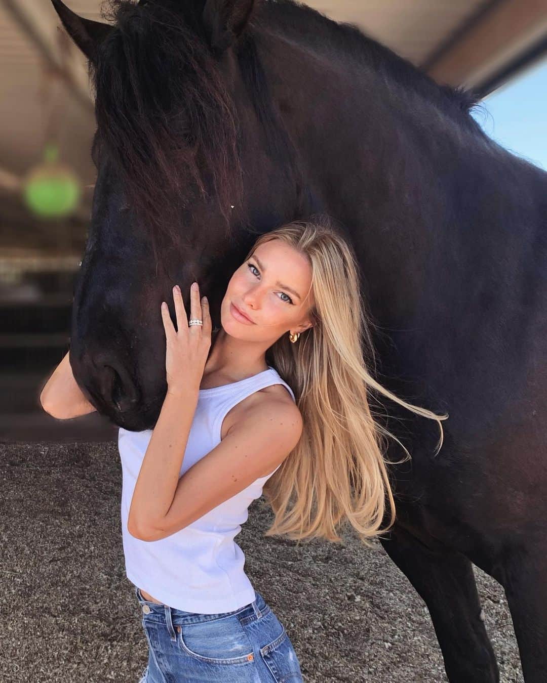 Katelyn Byrdのインスタグラム：「Pure happiness 🖤」