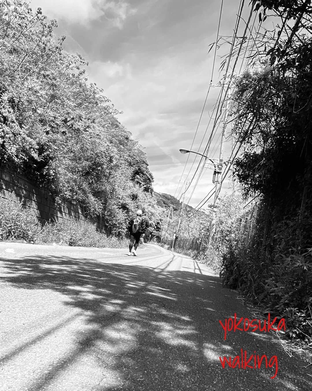 中野英雄さんのインスタグラム写真 - (中野英雄Instagram)「walkingオヤジは今日も 歩いてます‼️なるべく 人に会わない場所を選んで  #walking #yokosuka #japan #happy #enjoy」4月23日 13時54分 - hideo_nakano
