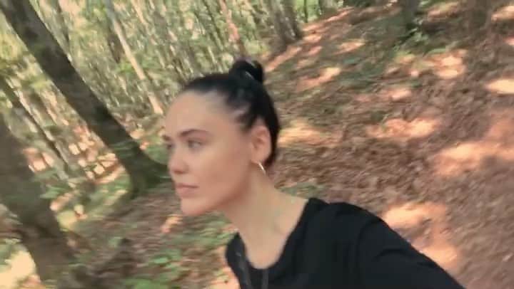 クリスティナ・バザンのインスタグラム：「And of course, Happy Earth day 🌳🌱 There is nothing more heartwarming than taking a stroll alone in nature and breathing in all the colors and sounds. Although I am spending confinement in Paris, can’t wait to join back the gorgeous lush forests in my hometown in Switzerland. Nature is our healer, our Mother Earth with all of her eternal wisdom, mysticism and poetry, whispering her love to our ears at all times for us to listen. Be kind to her.」
