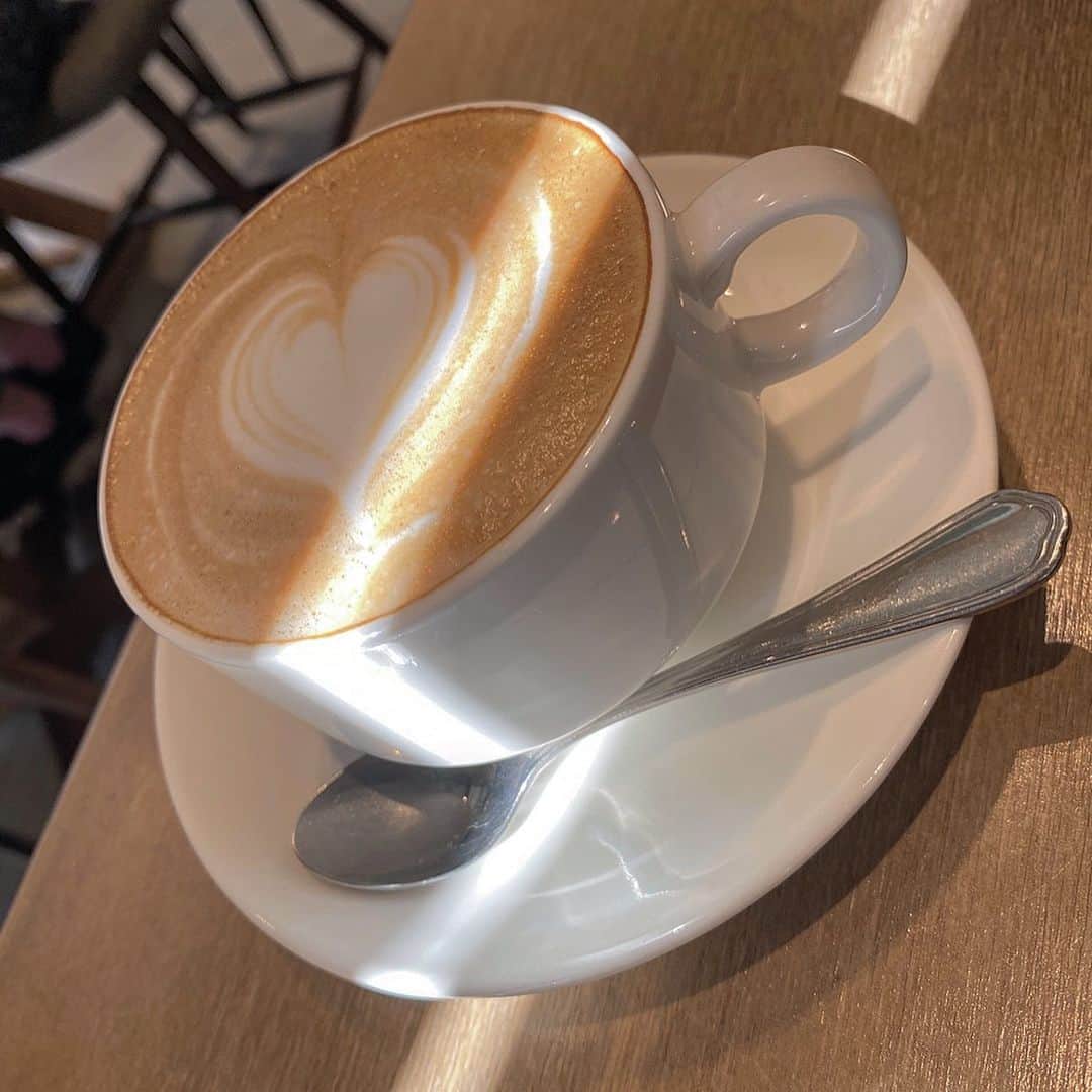 ボートメア ジュリ 雪花さんのインスタグラム写真 ボートメア ジュリ 雪花instagram Good Morning じろりんちょ みんな大好き檸檬堂の鬼檸檬 って製造所が 埼玉県と山口県があるんだよ 味も違うんだよ ってるんるんで教えたらみんな知ってた 4月18日