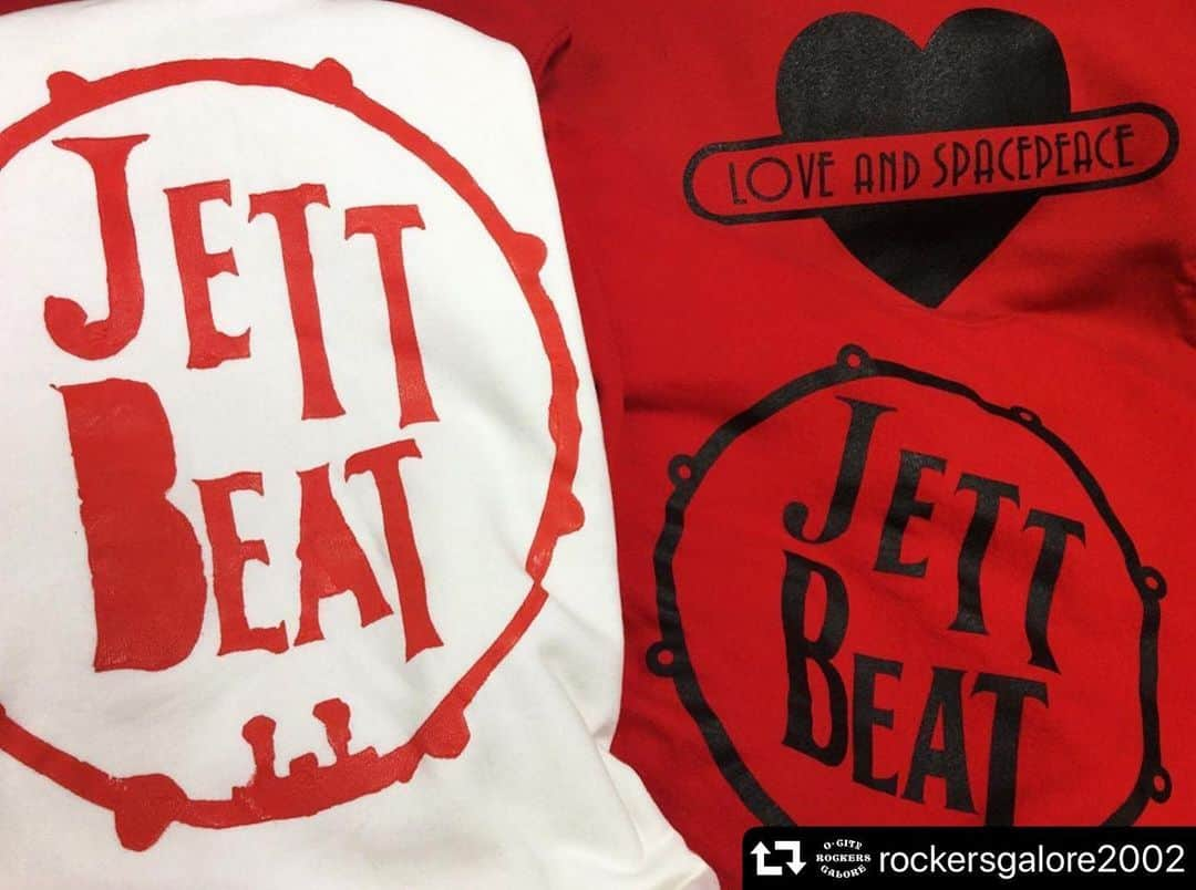 ジェットセイヤさんのインスタグラム写真 - (ジェットセイヤInstagram)「#repost @rockersgalore2002 ・・・ LVASP C/N SWEAT JETT BEAT (WH, RD) BLACK♥︎HEARTS (RD) ON SALE！！！ #LVASP #JettSeiya #通販OK #詳細ブログにて #お問合せDMからどうぞ #RockersGalore #ロッカーズギャロア」4月23日 14時57分 - jett_seiya_lvasp