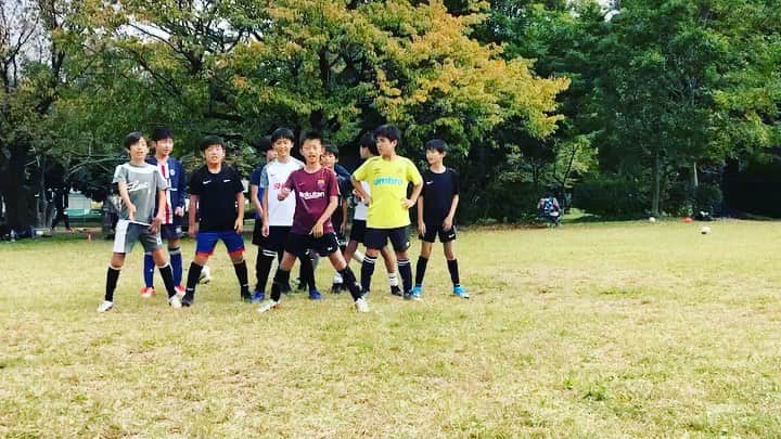 のインスタグラム：「. . なんでこんなに可愛いか明日まで考えといてください🥤 ぷしゅー . #ハカ #コロナ終わったら会いに行って一緒にバカしたいなと #FCOXALA #吉田麻也さん香川真司さんハリルホジッチさん申し訳ございません完全に僕のせいです」