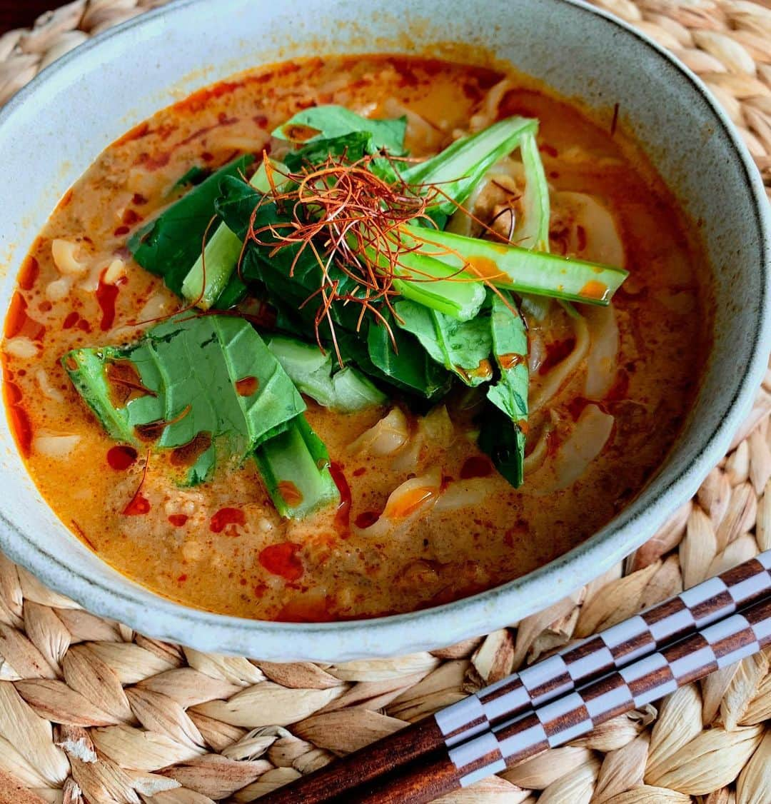 GENKINGの釜飯さんのインスタグラム写真 - (GENKINGの釜飯Instagram)「余計な物が一切入ってない坦々麺🍜 体型が気になる人や、身体の中を綺麗にしたい人にオススメ❤️ @estheprolabo_official」4月23日 12時16分 - genkingkitchen