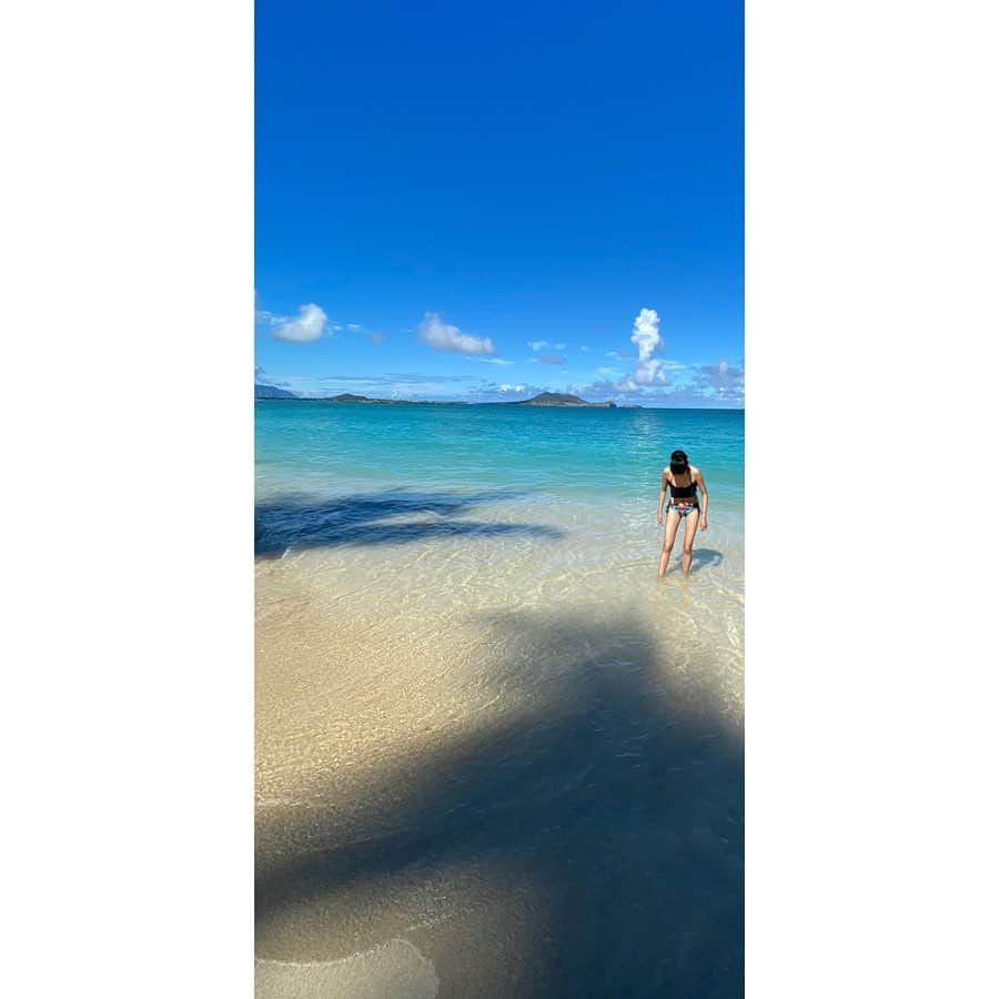 植草沙織のインスタグラム：「🏝💕 . . #おうち時間 #旅の思い出 #落ち着いたらまた行こう #天国の海 #ラニカイ #ラニカイビーチ #staypositive  #hawaii #hawaiistagram」