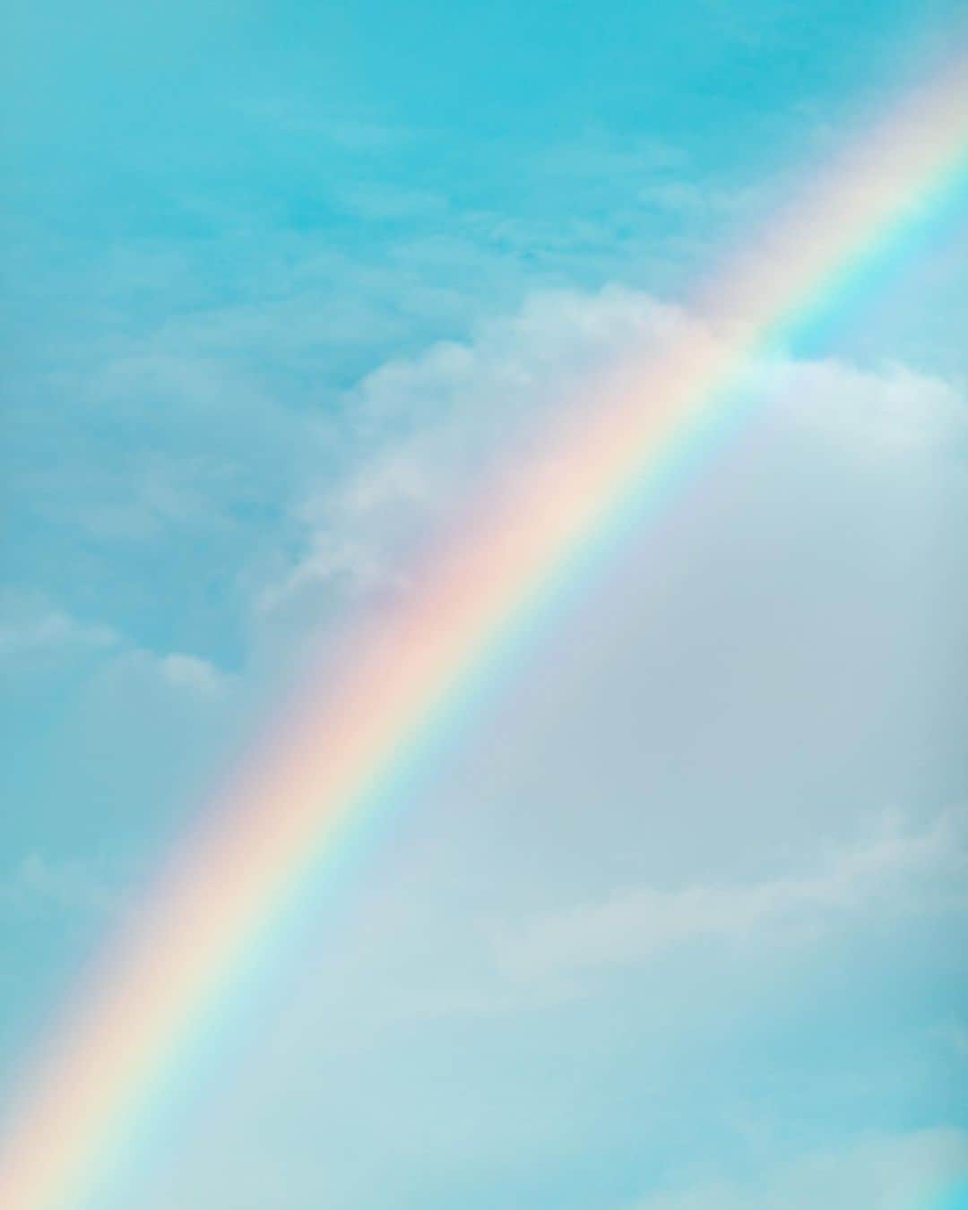 リリー＝ローズ・メロディのインスタグラム：「#🌈🌈🌈」