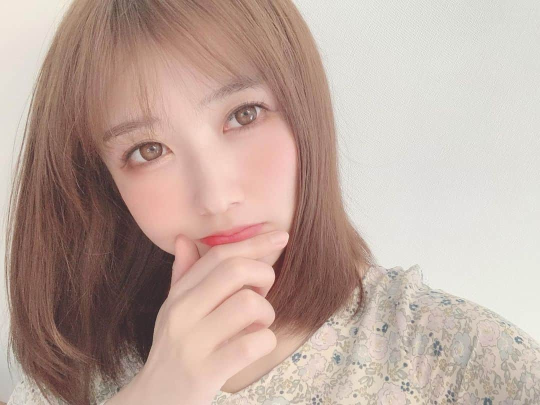 大槻ひびきさんのインスタグラム写真 - (大槻ひびきInstagram)「4/24(金)のニコ生 『みんなのおもちゃ』は 視聴者参加型リモート飲み会です🍻 リモート飲み会初めて😊 詳しくはストーリーやツイッターを見てね🌸 #japan #ニコ生 #リモート飲み会 #zoom #生放送」4月23日 15時06分 - yanhibi0221