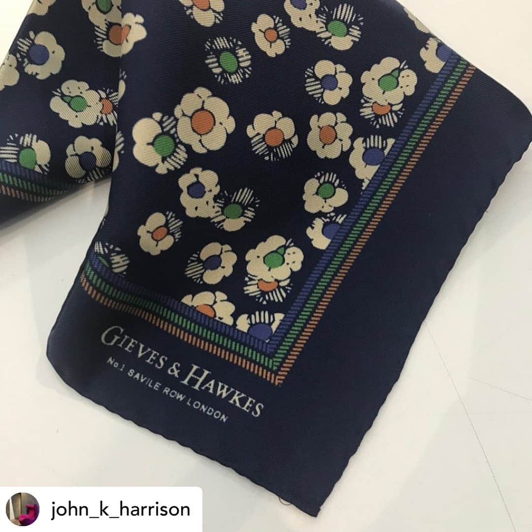 ギーブス&ホークスさんのインスタグラム写真 - (ギーブス&ホークスInstagram)「Repost our Creative Director @john_k_harrison  Part 4. ‘ case studies ‘. ‘ from the design stage we develop the individual ideas up to a finished garment. The following slides show how from an initial idea an item is realised. The cactus from SS began with a photo of succulents, and a fern embroidery. Draw up and placed on the garment by the talented Edward , it forms a engineered repeat pattern. Woven panel by panel to create the final jacket as shown. ‘The boat scarf was a vintage Gieves scarf from the 60’s which we re scaled and used in different areas , a lining for a mac, and a pocket square. ‘The blossom floral was a vintage piece of wallpaper that Emily cleverly re worked into a scarf and tie and pocket square. The lead image is our crown ships logo , 1771 , a gift to Robert Gieve , as it is usually reserved for naval use.」4月23日 15時53分 - gieveslondon