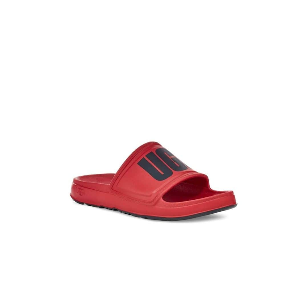 UGGさんのインスタグラム写真 - (UGGInstagram)「大胆にUGG®のロゴを配し、快適な履き心地を追求した"Wilcox Slide"が発売！クッション性に優れた一足は、お散歩にも使えるデイリーユースのサンダルとして。メンズは5色、レディースは4色展開。 #Wilcoxslide #ウィルコックススライド #uggサンダル #uggsandals #uggmens #メンズサンダル #サンダルコーデ #サンダル #ルームシューズ #UGGTOGETHER #うちで過ごそう #おうち時間 #UGGJapan #UGGLIFE」4月23日 18時11分 - uggjapan