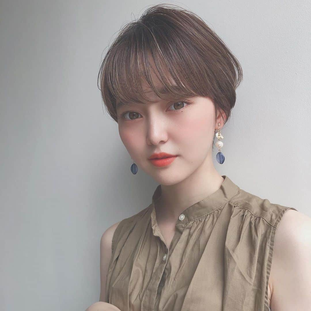 齋藤若奈さんのインスタグラム写真 - (齋藤若奈Instagram)「. 夏気分 . #サロンモデル東京 #サロンモデル #サロンモデル希望 #サロンモデル募集中 #古着 #古着女子 #古着好きな人と繋がりたい #下北沢古着屋 #ボブ #ボブアレンジ #ボブヘアー #ショートヘア #ショートヘアアレンジ #used #vintage #ootd」4月23日 19時03分 - mary_wakana