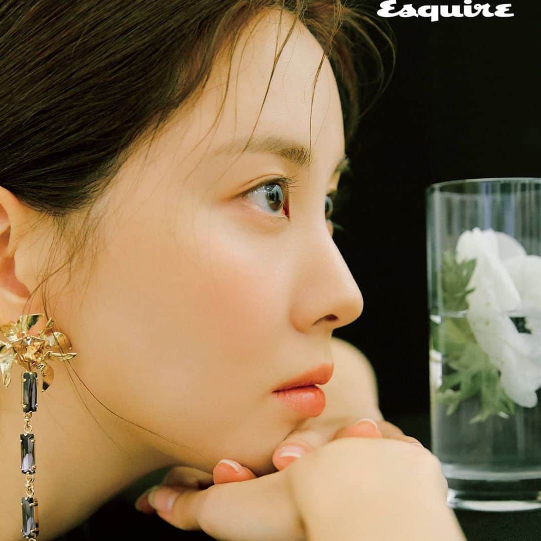ソヒョンさんのインスタグラム写真 - (ソヒョンInstagram)「@esquire.korea 💋」4月23日 19時30分 - seojuhyun_s