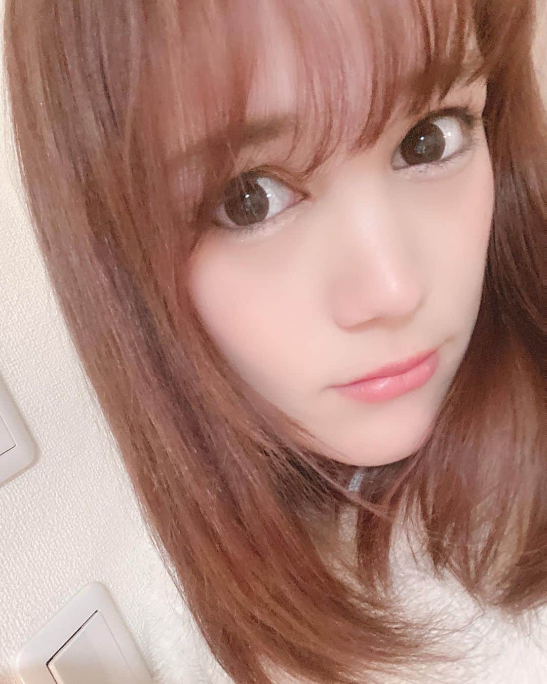 のインスタグラム：「むう。 早く自粛とけろっ」
