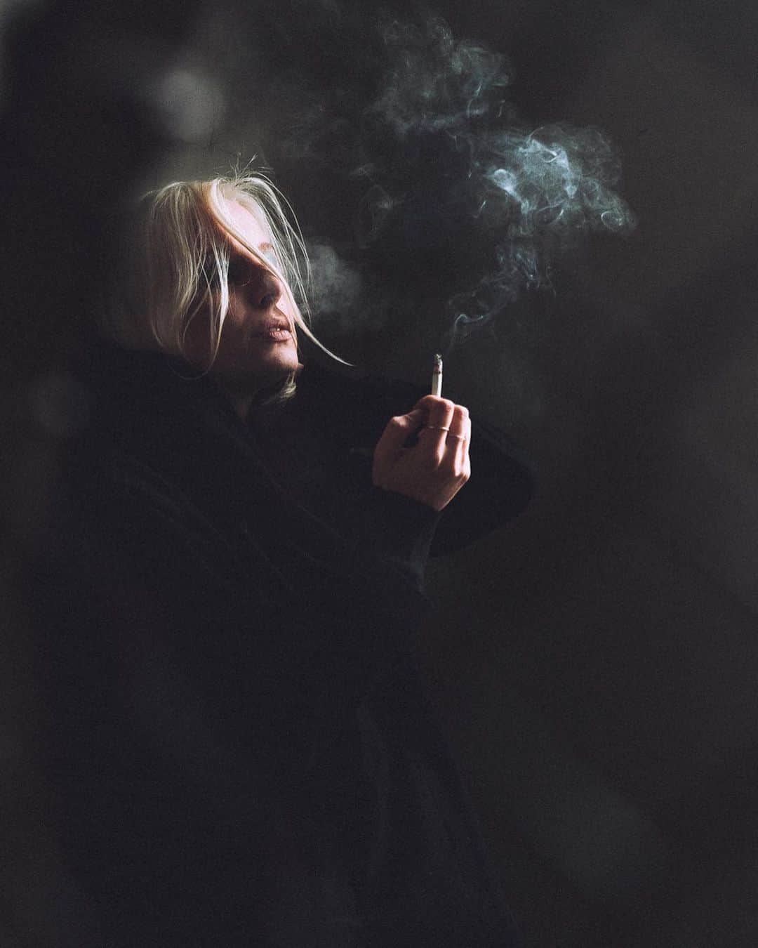 Thomas Kakarekoのインスタグラム：「seems like forever ago  A selection of portraits I took of my friend @liz_b since early 2016. Can’t really believe that we’ve been doing this for almost 5 years and can’t wait to continue our little portrait project once all of this will be over. From 1 to 5, which one would you pick from this set?  #berlin」