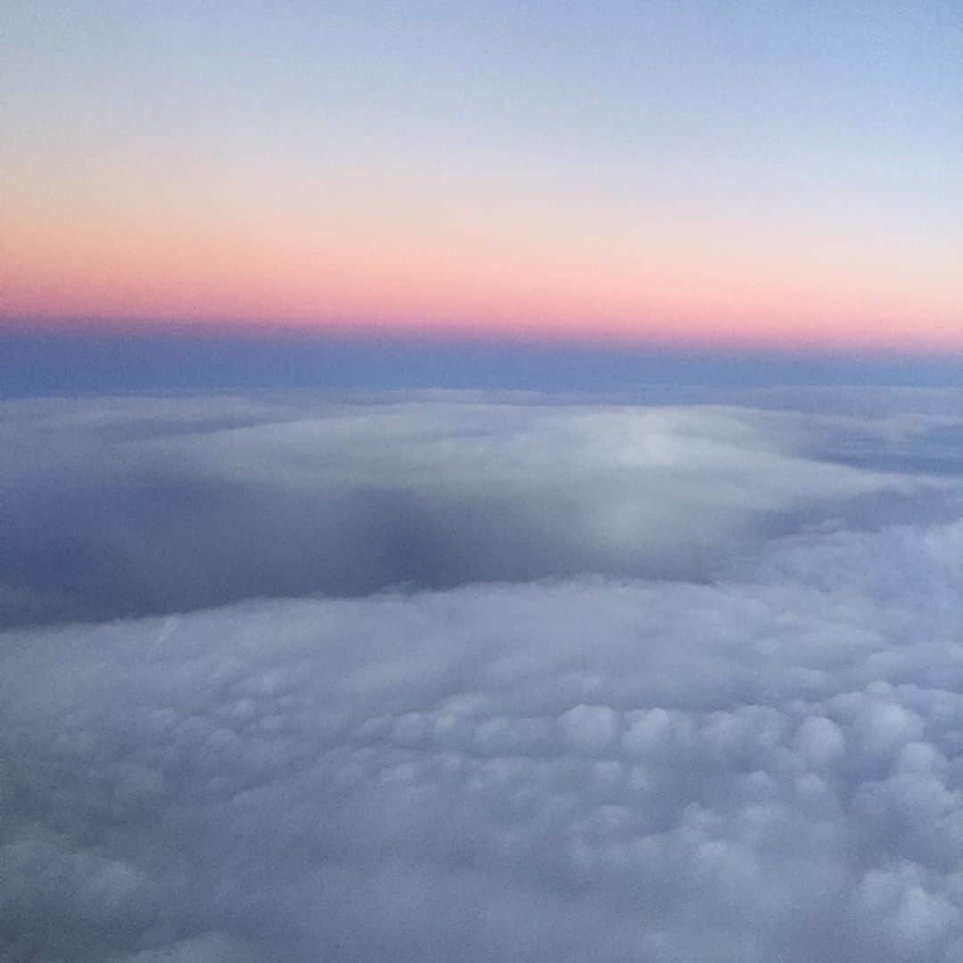 プリシラ・アーンのインスタグラム：「My Earth Day post is a day late, but really, everyday is Earth Day.  We wouldn’t exist without her.  Every day is truly a miracle. ✨🌈🌎 . #earthdayeveryday」