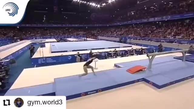 カタリナ・ポノルのインスタグラム：「Astazi.... Acum 3 ani..... Ultima mea medalie de aur,ultima amprenta lasata in acest sport, ca si sportiva! Un moment unic pentru mine! Multumesc Cluj, multumesc tuturor celor, care au stat cu sufletul la gura, pana am terminat, ceea ce incepusem!! ❤」
