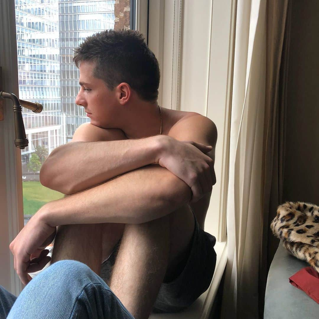 チャーリー・プースさんのインスタグラム写真 - (チャーリー・プースInstagram)4月24日 3時47分 - charlieputh