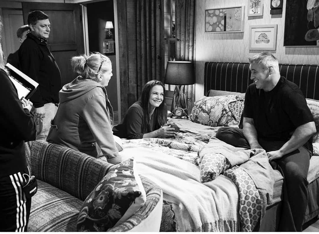 マット・ルブランクのインスタグラム：「We have fun making it, hope you have fun watching it. All new #manwithaplan tonight at 8:30/7:30c on #CBS」