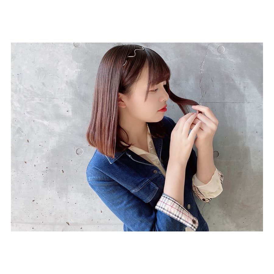 奥本陽菜さんのインスタグラム写真 - (奥本陽菜Instagram)「お出かけ行きたいなぁ🎀💭 ・ ・ ・ ・ ・ みなさんはどこに行きたいですか?? ・ ・ ・ ・ ・ #いいお天気だったので#おうちのガレージで#カチューシャ ・ ・ ・ ・  #うふふ」4月24日 17時24分 - hinanohiroshima