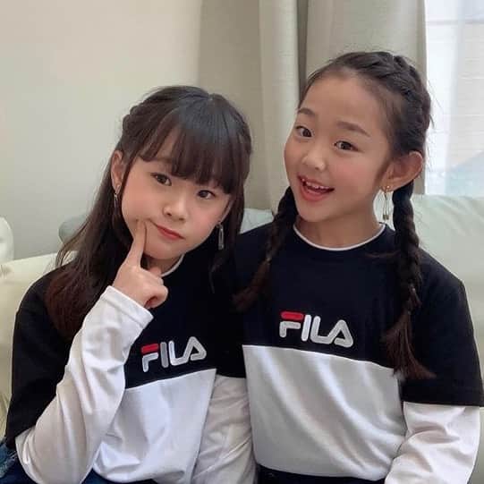 通販のニッセンキッズさんのインスタグラム写真 - (通販のニッセンキッズInstagram)「. ＼おうちdeおしゃれT／ . . . 切り替えデザインが大人っぽいTシャツ😆 男の子にも女の子にも◎ですよ♪ . . ▼【FILA（フィラ）】レイヤード風長袖Ｔシャツ 130～160size ￥1,990（+tax） 検索NO BKX1220A0011 . . . .pic（ニッセンキッズ公式アンバサダー）　@risayanikorin . . . #ニッセンキッズ . #ニッセン#nissen#nissenkids#kidsfashion#子供服 #キッズファッション#キッズ服#おしゃれキッズ#コドモダカラ#インスタキッズ#可愛い子供服#今日のコーデ#プチプラ部 #プチプラ子供服#プチプラ#子供服通販#子供服コーデ#子供服セール#子供服nissen#子供服のお店#子供服プチプラ#子供服ファッション #双子#双子コーデ #キッズファッション女の子#女の子ファッション #おしゃれキッズ#お洒落キッズ#お洒落キッズと繋がりたい」4月24日 17時58分 - nissen_kids_official