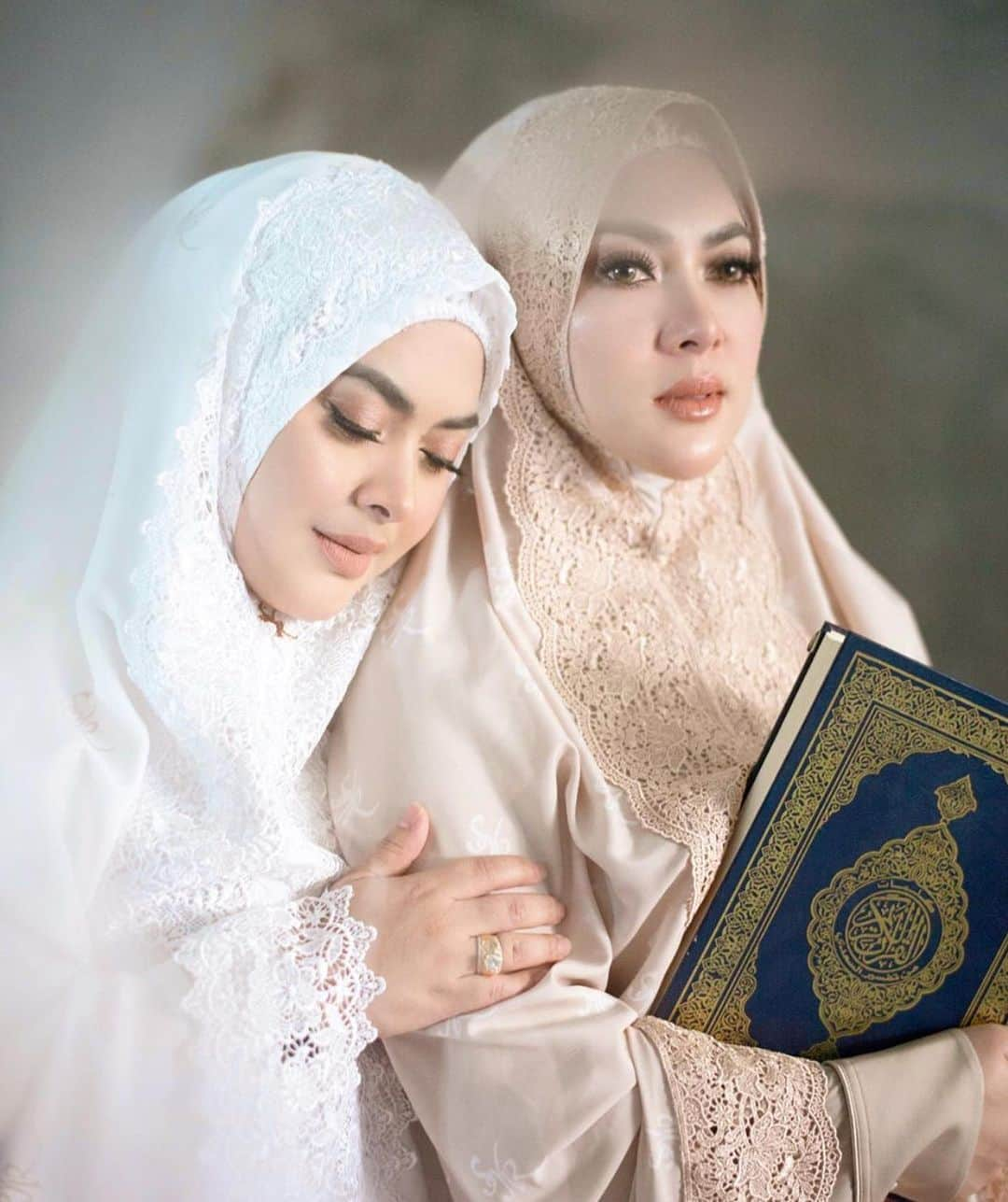 Syahriniさんのインスタグラム写真 - (SyahriniInstagram)「• Marhaban Ya Ramadhan, Selamat Menjalankan Ibadah Puasa Di Hari Pertama ! • Ramadan Kareem, Happy Fasting Month !  ___________________ 𝓢𝓨𝓡__________________  #PrincesSyahrini #RamadanMubarak2020」4月24日 11時45分 - princessyahrini