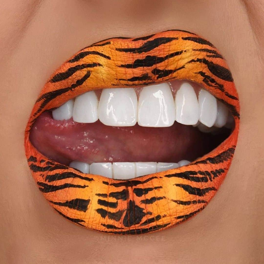 Jeffree Star Cosmeticsさんのインスタグラム写真 - (Jeffree Star CosmeticsInstagram)「Eye of the tiger 🐅 @minniemcgee created this lip using our #velourliquidlipstick in the shades Flamethrower, Queen Bee, Drug Lord & Weirdo 🔥 #jeffreestarcosmetics」4月24日 12時03分 - jeffreestarcosmetics