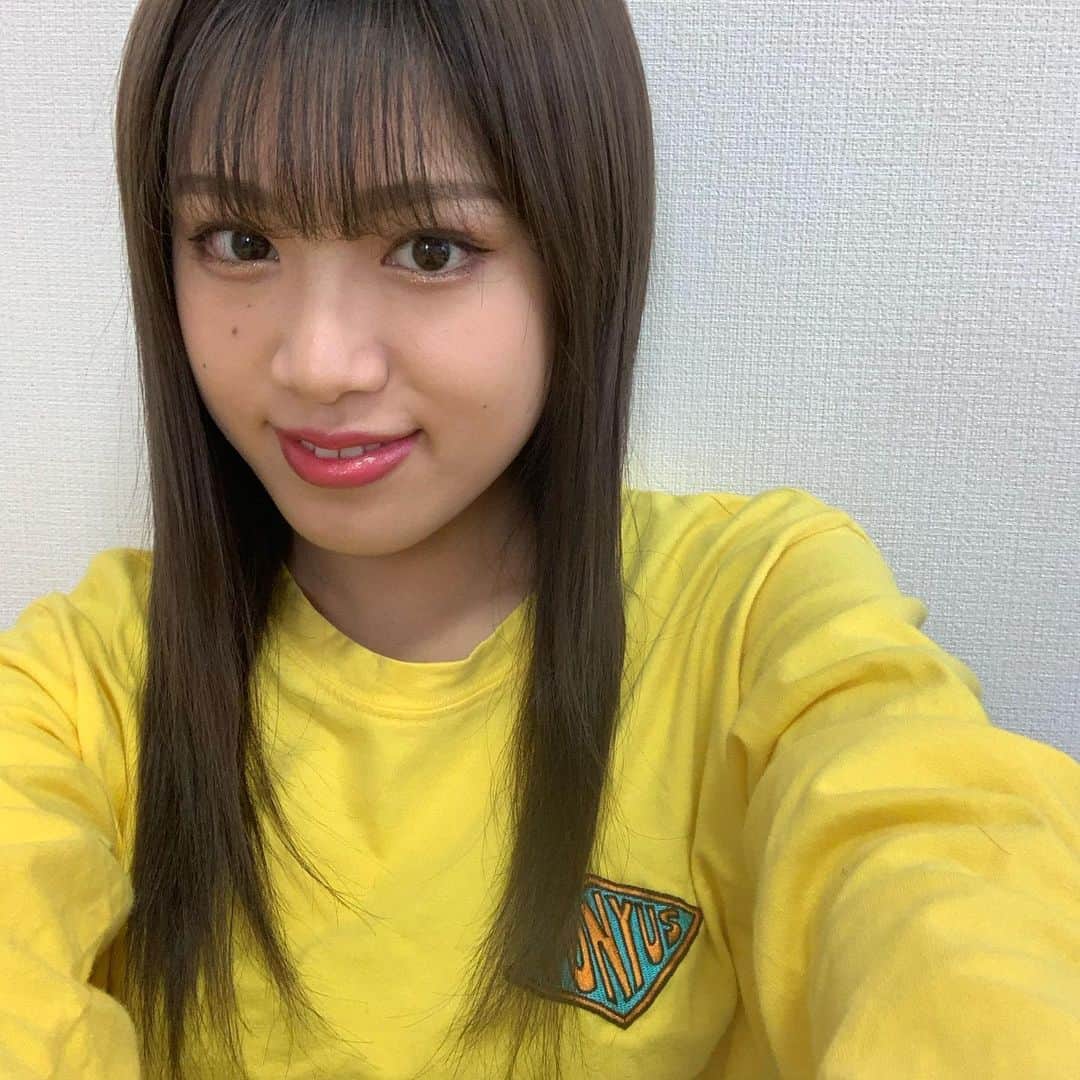 林優菜のインスタグラム：「. 盛れる日って調子乗って 自撮りしまくっちゃうよね . . . #自撮り #ノーマルカメラ #PUNYUS #stayhome」