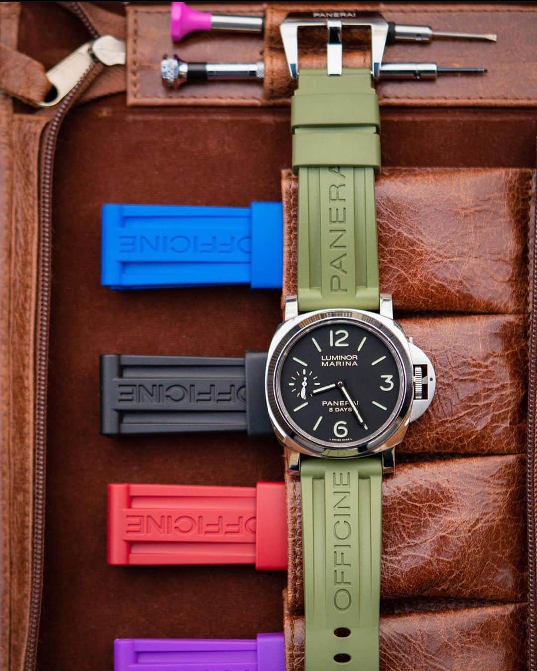 パネライのインスタグラム：「So what color should my boy @pbandwatches go with on his #Panerai #PAM510 Luminor Marina? Help him out here and leave a comment below! #paneraicentral」