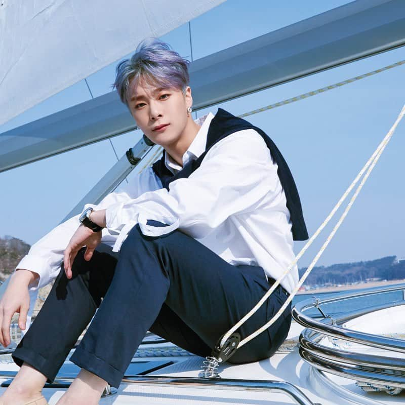 ASTROさんのインスタグラム写真 - (ASTROInstagram)「ASTRO 7th Mini Album <GATEWAY> Official Photo - ANOTHER WORLD ⛵  2020. 05. 04 6PM Coming soon 🚪  #ASTRO #아스트로 #GATEWAY #Knock #널찾아가 #MOONBIN」4月24日 17時00分 - officialastro