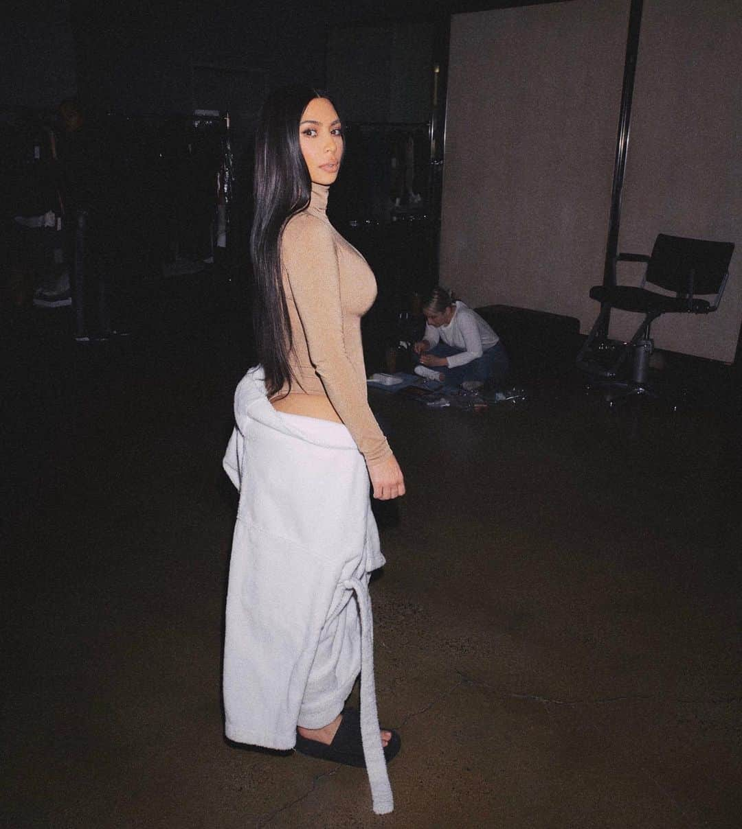 キム・カーダシアンさんのインスタグラム写真 - (キム・カーダシアンInstagram)「Flashback to my KKW X KRIS fragrance shoot. It’s available now on kkwfragrance.com @kkwfragrance」4月25日 2時43分 - kimkardashian