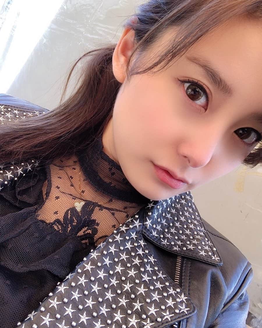 のインスタグラム：「髪暗くしました。」