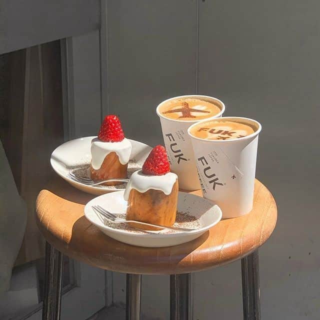 UWASAのグルメインスタ