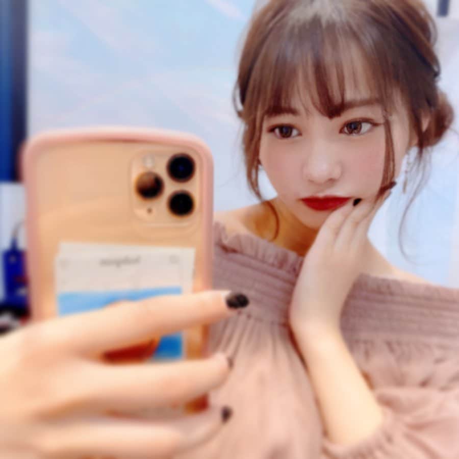 上水口姫香さんのインスタグラム写真 - (上水口姫香Instagram)「投稿出来てなかったから外カメインスタ投稿またまたしてみるね〜❤ 皆はロングとショートどっち派ですか？？🥰 @naru24242424 さんにしてもらうヘアが 自分好みすぎて好きすぎる❤  #髪型 #髪型アレンジ #美容 #おしゃん #オシャレ #ピンクベージュ #かわいい #過去pic #過去ピク」4月24日 19時03分 - hime___k