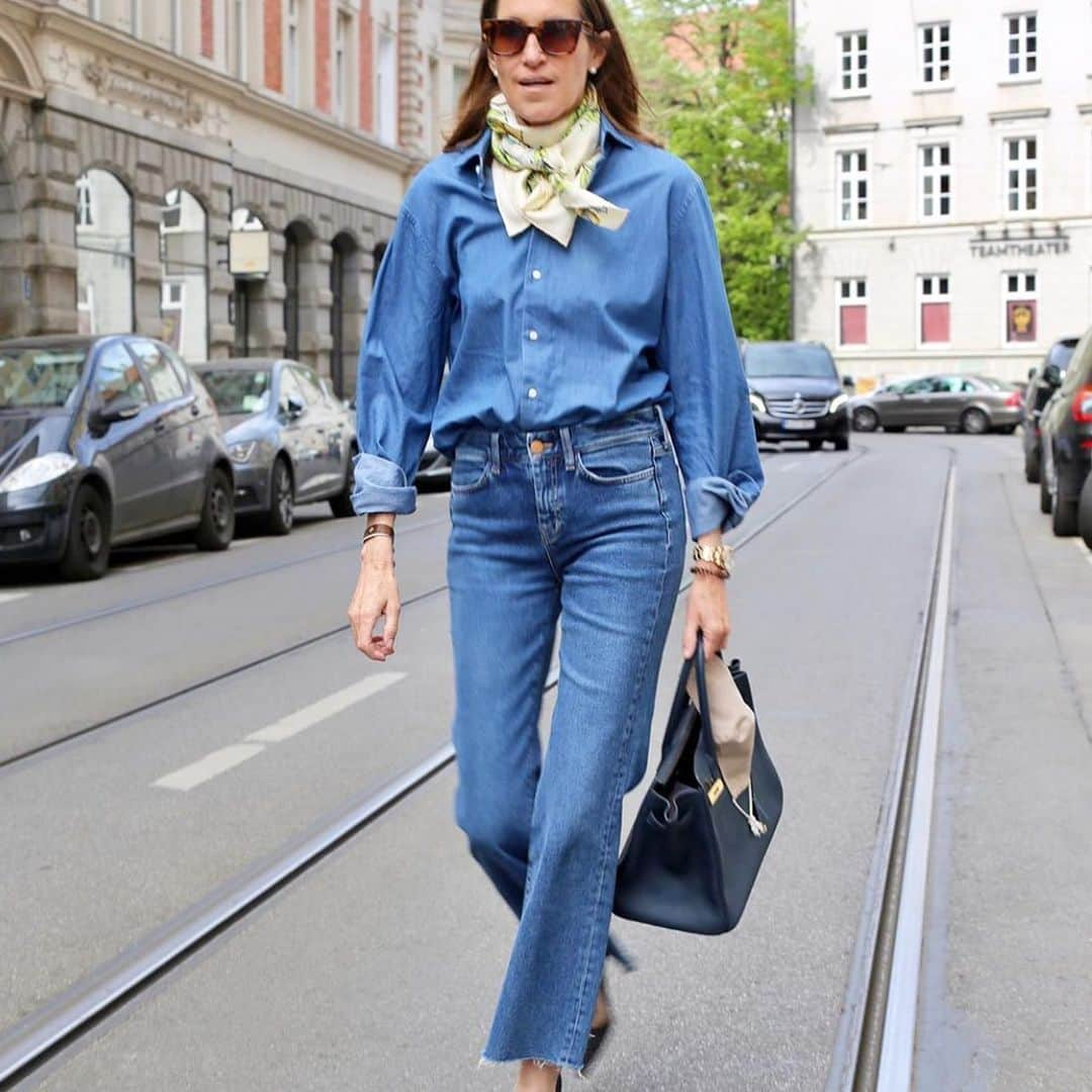 エムアイエイチジーンズのインスタグラム：「Denim days forever @nettiweber stalking quiet streets in @mihjeans all time classic Lou Jean in Blue Fade」