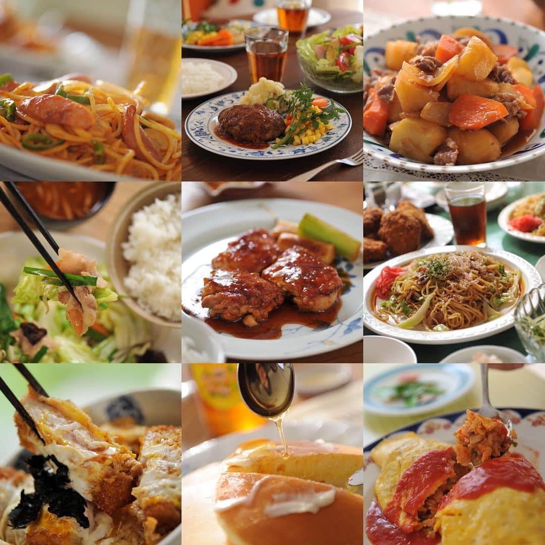 のインスタグラム：「【週末は『LIFE』でたのしく料理！】 フードスタイリスト #飯島奈美 さんによる いろいろな家庭料理のレシピ本『LIFE』シリーズ。  #ほぼ日 には33のレシピが載っているので 週末よかったらためしてみませんか。 https://liferecipe.1101.com/ ぜひレシピ通りにつくってみてください。 まちがいなく、おいしくできあがります！ 本をお持ちの方はお好きなものを！  #ナポリタン #ハンバーグ  #肉じゃが #肉野菜炒め #ホットケーキ #カツ丼 #焼きそば #鶏の照焼 #オムライス  #ほぼ日LIFE #おうちごはん #レシピ #ほぼ日おいしいもの部」